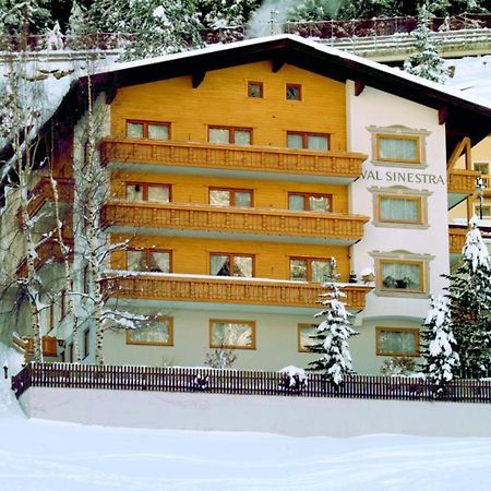 Hotel Garni Val-Sinestra ايشجل المظهر الخارجي الصورة